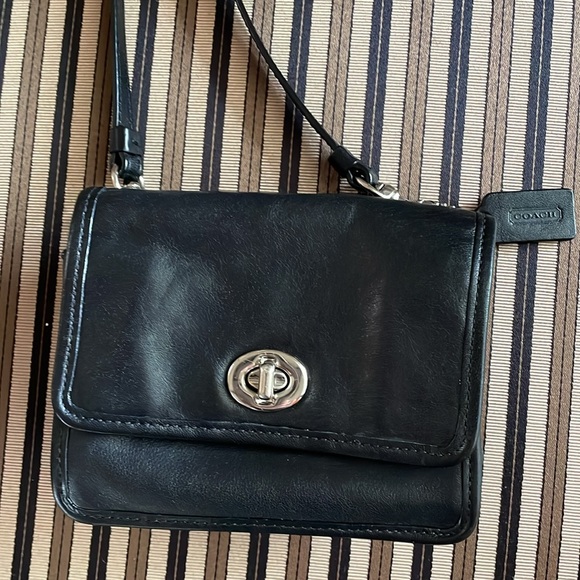 Coach Handbags - Y2K/Vintage Coach legacy mini crossbody  - 48005